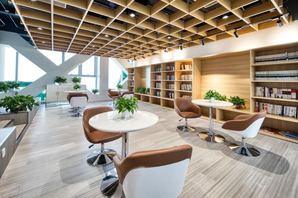 CoWork Plus Singapore 配備現代化座椅的舒適聯合工作休息區